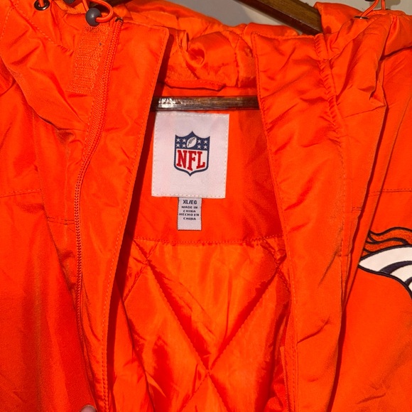 Denver Broncos Extra Large (XL) with hoodie! - Picture 5 of 5